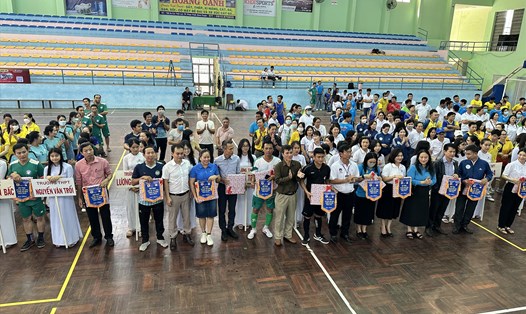 Hơn 600 vận động viên tham gia Hội thao cán bộ, nhà giáo, người lao động ngành giáo dục tỉnh Bình Thuận năm 2022. Ảnh: Duy Tuấn
