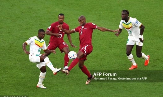 Tuyển Qatar thất bại 1-3 trước Senegal. Ảnh: AFP