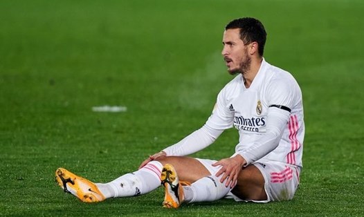 Eden Hazard gặp quá nhiều khó khăn và những điều không may tại Real Madrid. Ảnh: AFP
