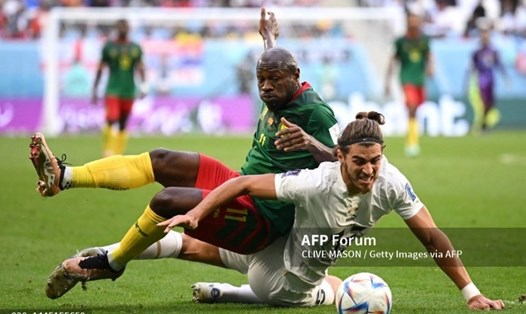 Cameroon và Serbia chia nhau 1 điểm và sẽ còn cơ hội cạnh tranh ở lượt đấu cuối. Ảnh: AFP