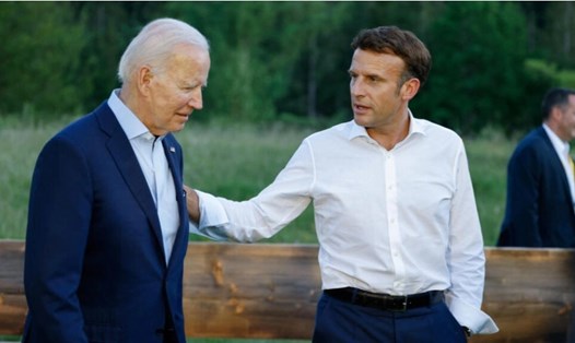 Tổng thống Mỹ Joe Biden và Tổng thống Pháp Emmanuel Macron ở miền nam nước Đức vào ngày 26.6. 2022. Ảnh: AFP