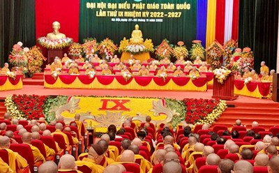 Bế mạc Đại hội đại biểu Phật giáo toàn quốc lần thứ IX. Ảnh: Tường Quang