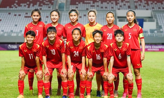 U20 nữ Việt Nam gặp U20 nữ Indonesia tại giải Châu Á. Ảnh: VFF