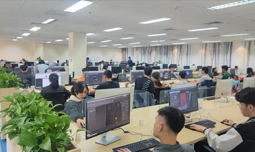Công nghệ thông tin thời gian qua đã trở thành một trong những lĩnh vực kinh tế mũi nhọn củaTP Đà Nẵng. Ảnh: Nguyễn Linh