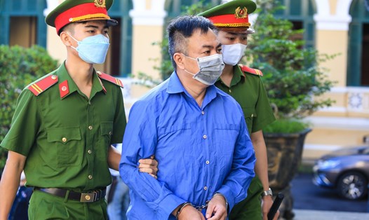 Bị cáo Nguyễn Minh Khải tại tòa. Ảnh: Anh Tú