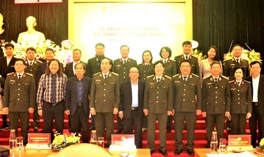 Bộ Công an phối hợp với Hội Nhà văn Việt Nam trong lễ phát động cuộc thi tại Hà Nội. Ảnh: Đình Hiệp