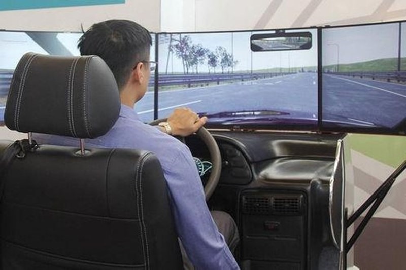Không lùi thời điểm đào tạo lái xe ôtô trên cabin điện tử