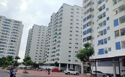 Nguồn cung hiếm, giá nhà ở xã hội vượt tầm với của nhiều công nhân, người lao động. Ảnh: Trần Vương