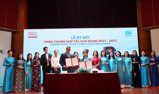 Hội Liên hiệp Phụ nữ Việt Nam và Nestlé Việt Nam ký thoả thuận hợp tác chiến lược giai đoạn 2022 - 2027