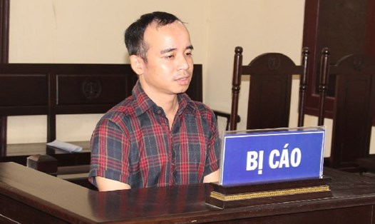 Bị cáo Phạm Văn Nam tại phiên xét xử. Ảnh: BHD.