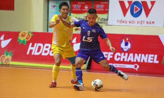 Thái Sơn Nam (xanh) thắng tối thiểu Sài Gòn FC. Ảnh: VFF