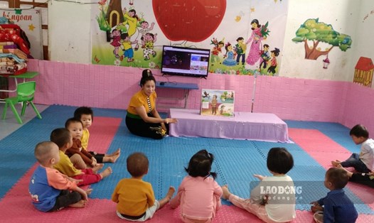 Nhiều giáo viên mầm non tại tỉnh Sơn La phấn khởi khi nghe tin Bộ Giáo dục và Đào tạo kiến nghị tăng phụ cấp cho giáo viên mầm non.