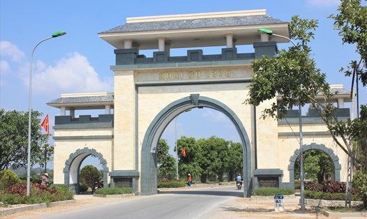 Cổng làng khoa bảng Quỳnh Đôi (Quỳnh Lưu-Nghệ An). Ảnh: Quỳnh Trang