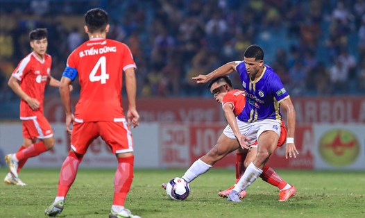 Câu lạc bộ Hà Nội chạm một tay vào chức vô địch sau chiến thắng 1-0 trước Viettel tại vòng 24 V.League 2022. Ảnh: Minh Dân