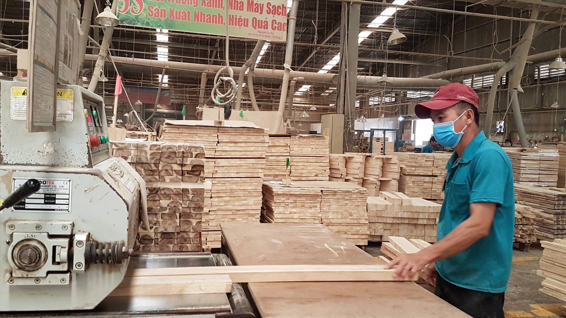 Doanh nghiệp gỗ tìm hướng tăng đơn hàng xuất khẩu