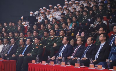 Các đại biểu tham dự lễ trao giải. Ảnh: Hữu Chánh