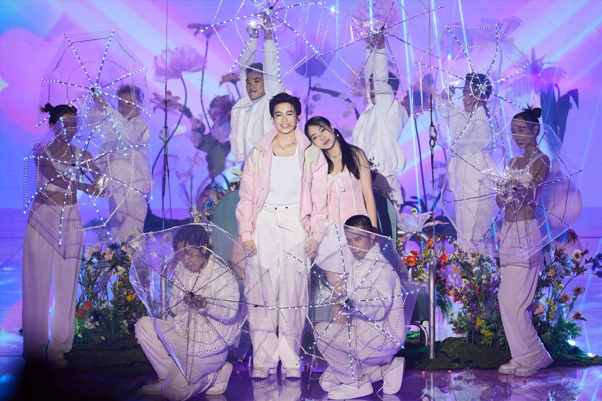 Gil Lê gây ấn tượng với "The Heroes 2022 - Thần tượng đối thần tượng". Ảnh: Nghệ sĩ cung cấp.