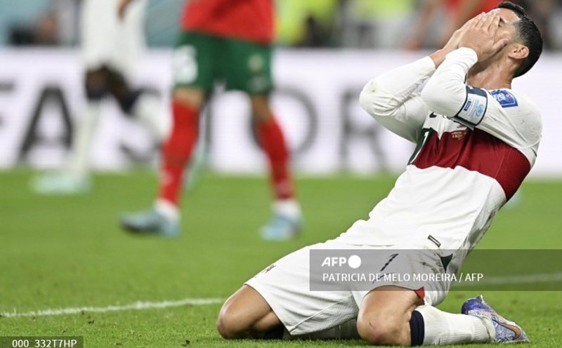 Video của bàn thua của tuyển Bồ Đào Nha trước đội Maroc là điều không thể bỏ qua nếu bạn thích bóng đá. Hãy xem hình ảnh và cảm nhận cảm xúc của người hâm mộ Bồ Đào Nha khi chứng kiến một trận đấu đầy cảm xúc.
