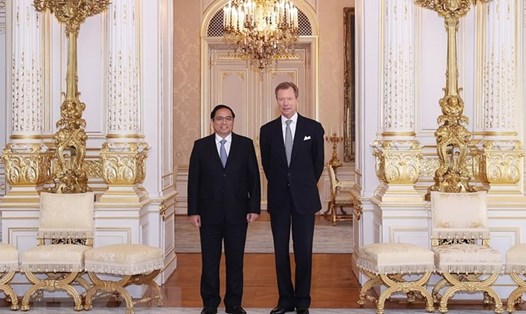 Thủ tướng Phạm Minh Chính hội kiến Đại Công tước Luxembourg Henri. Ảnh: TTXVN