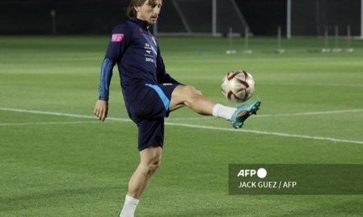 Modric đang là niềm hy vọng cho tuyển Croatia. Ảnh: AFP