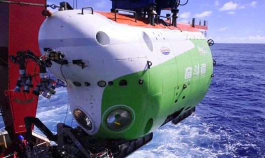 Các nhà khoa học Trung Quốc và New Zealand thám hiểm rãnh Kermadec bằng tàu lặn do Trung Quốc sản xuất. Ảnh: NIWA