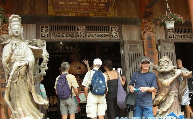 Làng mộc Kim Bồng được UBND tỉnh Quảng Nam lựa chọn thí điểm phát triển du lịch. Ảnh: Từ Ân