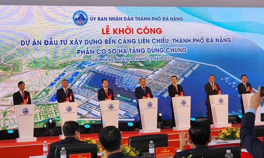 Đà Nẵng khởi công cảng Liên Chiểu - cảng biển lớn nhất miền Trung. Ảnh: Thuỳ Trang