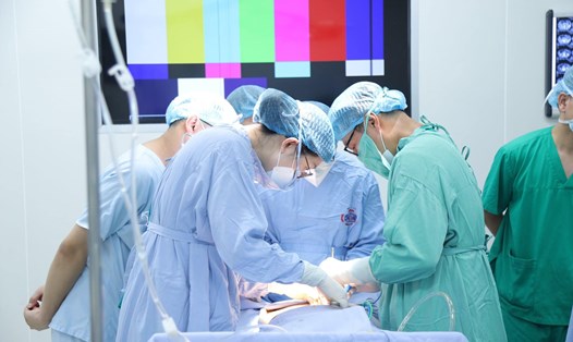 Một ca phẫu thuật tại Bệnh viện K. Ảnh: Bệnh viện cung cấp