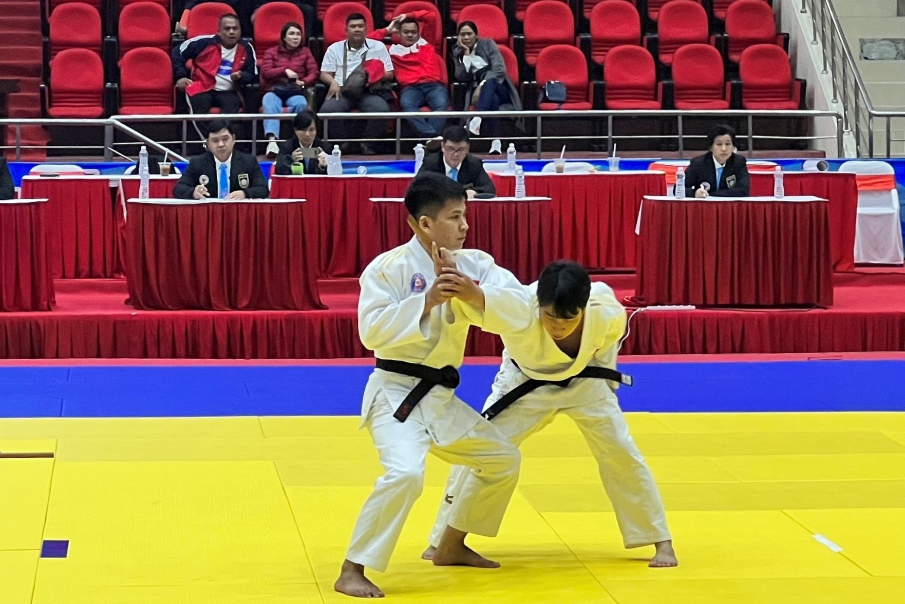 Vận động viên Bà Rịa - Vũng Tàu thi đấu môn Judo. Ảnh: Quang Vinh