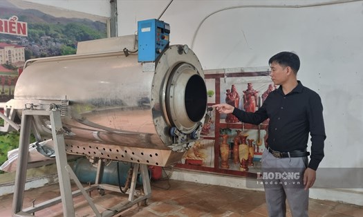 Anh Nguyễn Công Sử được vinh doanh là nhà khoa học của nhà nông năm 2022. Ảnh: Phùng Minh