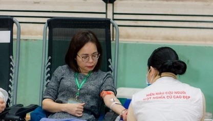 Cán bộ, viên chức, sinh viên Học viện Nông nghiệp Việt Nam đã tích cực tham gia Hiến máu tại Ngày hội hiến máu với chủ đề “Nông nghiệp một trái tim hồng”. Ảnh: Thanh Tuyền