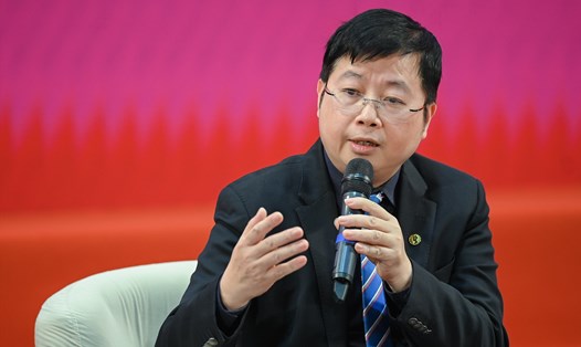 Thứ trưởng Bộ Thông tin và Truyền thông Nguyễn Thanh Lâm phát biểu tại hội thảo. Ảnh: Phạm Thắng