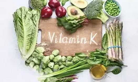 Thiếu vitamin K chính là nguyên nhân làm tăng nguy cơ mắc chứng máu khó đông, các bệnh xương khớp, tim mạch và đẩy nhanh tốc độ lão hóa. Ảnh: Xinhua