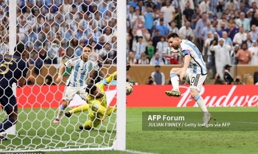 Lionel Messi muốn tiếp tục thi đấu cho tuyển Argentina sau khi vô địch World Cup 2022. Ảnh: AFP