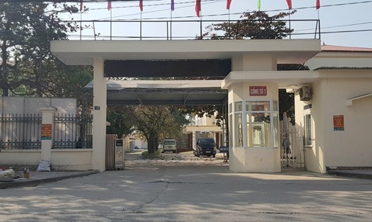 Gần 200 cán bộ, nhân viên tại Bệnh viện Đa khoa huyện Nho Quan (Ninh Bình) bị nợ lương hơn 2 tháng nay. Ảnh: Nguyễn Trường