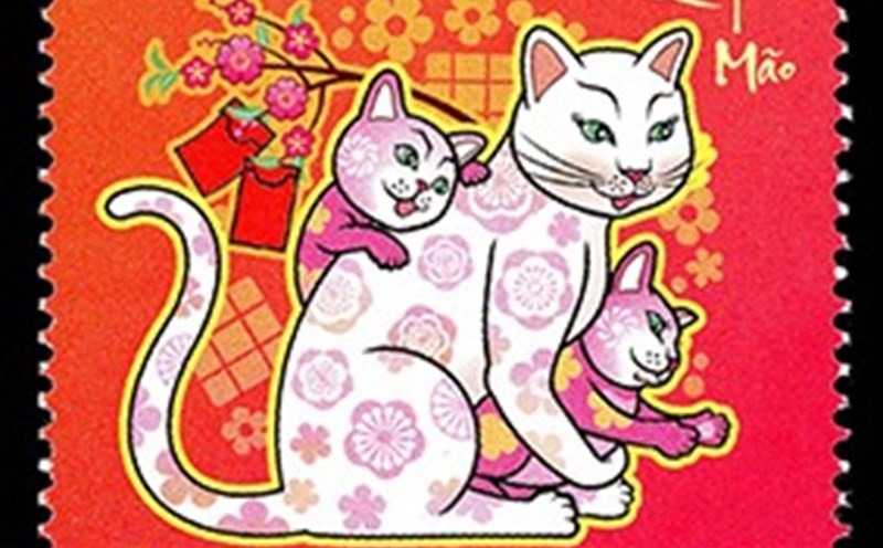 Tranh Tết Quý Mão: Thiết kế tranh Tết Quý Mão mang những nét tinh hoa truyền thống của dân tộc Việt Nam và cũng là miêu tả hình ảnh linh vật mèo xinh đẹp. Đây là cách hoàn hảo để trang trí nhà cửa trong dịp Tết và tạo động lực cho một năm mới thịnh vượng.