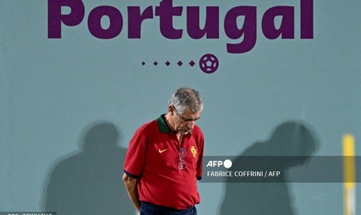 Huấn luyện viên Fernando Santos. Ảnh: AFP