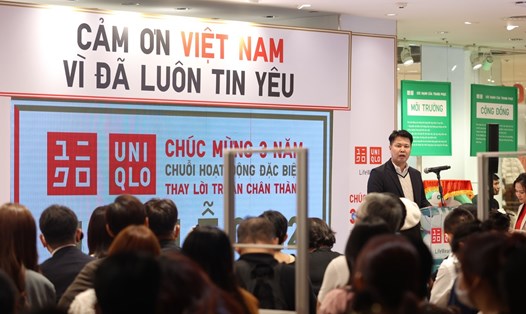 UNIQLO tổ chức sự kiện kỷ niệm 3 năm tại Việt Nam và khởi động chuỗi hoạt động thuộc "Tuần lễ cảm ơn" từ ngày 02-15.12. Ảnh DN cung cấp