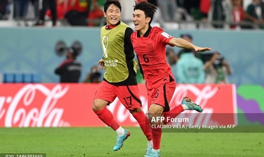Tuyển Hàn Quốc giành quyền vào vòng 1/8 sau khi thắng Bồ Đào Nha với tỉ số 2-1. Ảnh: AFP