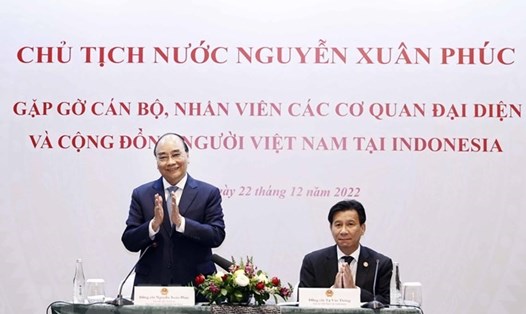 Chủ tịch nước Nguyễn Xuân Phúc trong cuộc gặp gỡ kiều bào Việt Nam tại Indonesia. Ảnh: TTXVN
