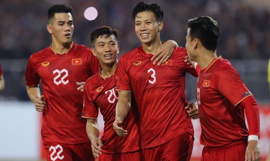 Tuyển Việt Nam giành chiến thắng trước Malaysia với tỉ số 3-0. Ảnh: Minh Dân
