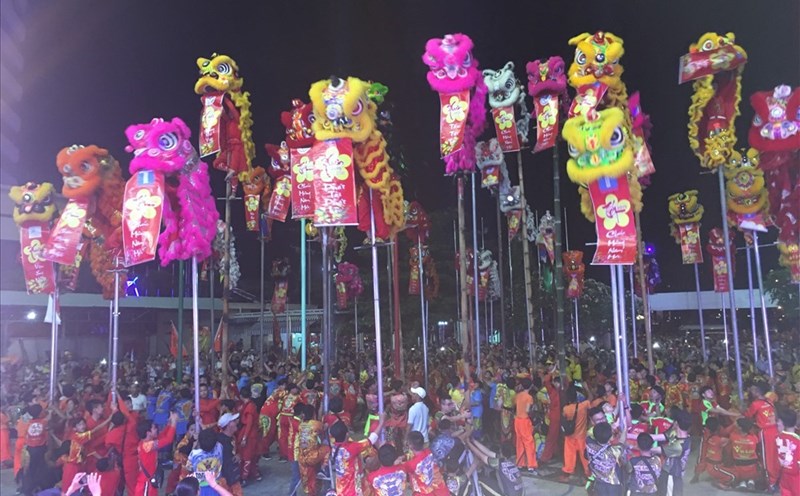 Đồng diễn Lân Sư Rồng tại TP.Vũng Tàu năm 2018 (minh họa). Ảnh: Thành An