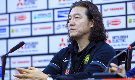 Huấn luyện viên Kim Pan-gon của tuyển Malaysia. Ảnh: Minh Dân