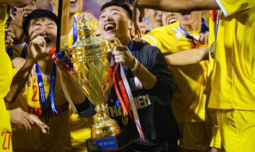 U21 Hà Nội lần thứ 6 vô địch U21 Quốc gia 2022. Ảnh: Thanh Vũ