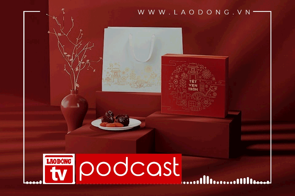 Chuẩn bị quà biếu Tết trước cả tháng, vẫn quay cuồng