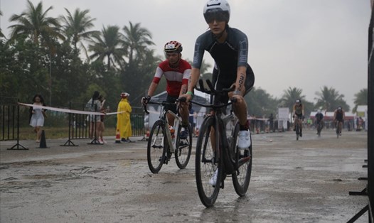 Giải đua xe đạp các câu lạc bộ quận Ngũ Hành Sơn mở rộng năm 2023 với hơn 500 VĐV tham gia. Ảnh: Văn Trực
