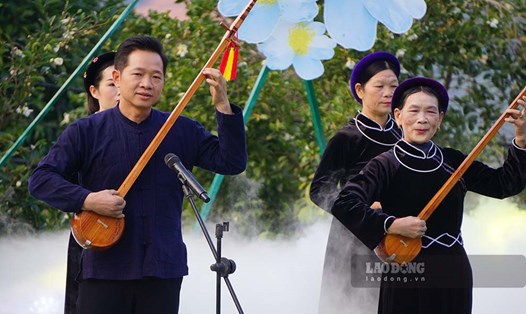 Sắc màu văn hóa dân tộc vùng cao huyện Bình Liêu tăng thêm sức hút cho du lịch Quảng Ninh. Ảnh: Đoàn Hưng