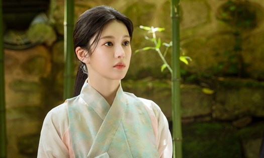 Go Yoon Jung - nữ chính được yêu thích trong phim Hoàn hồn 2. Ảnh: Nhà sản xuất.