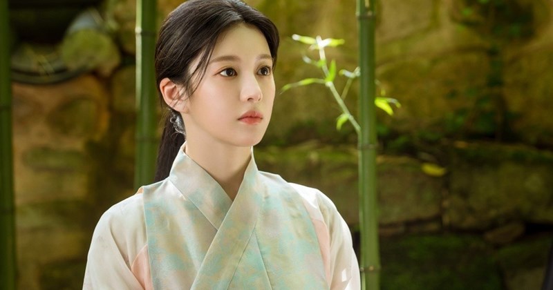 Go Yoon Jung phim Hoàn hồn 2 và những mỹ nhân Hàn Quốc thế hệ mới