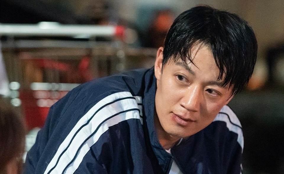 Những người ứng cứu đầu tiên tập 9: Vụ án khó nhằn của Kim Rae Won